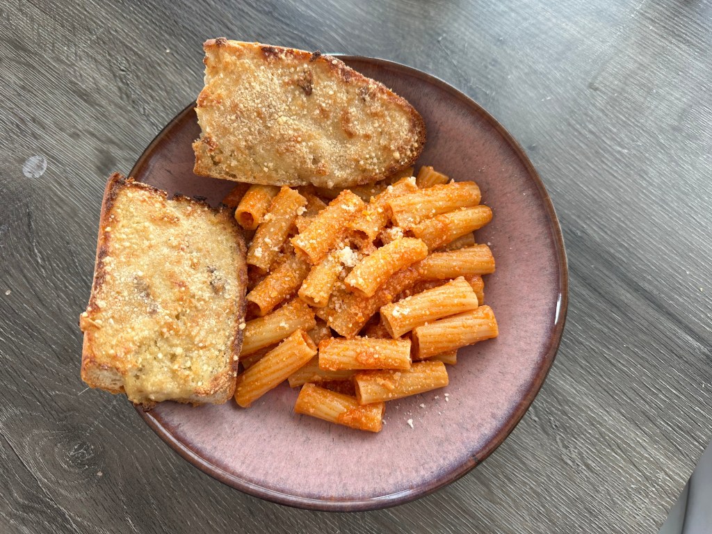 Lazy Day Creamy Garlic&nbsp;Pasta